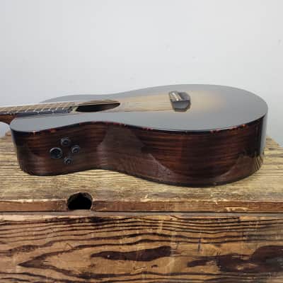 Breedlove Performer Pro Parlor Concertina E - Tobacco Burst With OHSC Free Shipping image 7