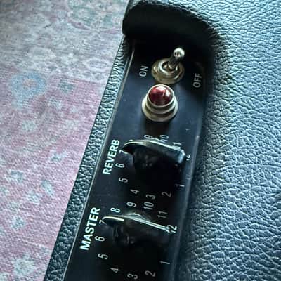Fender Blues Junior III 15-Watt 1x12" Guitar Combo 2010 - 2017 - Black image 5