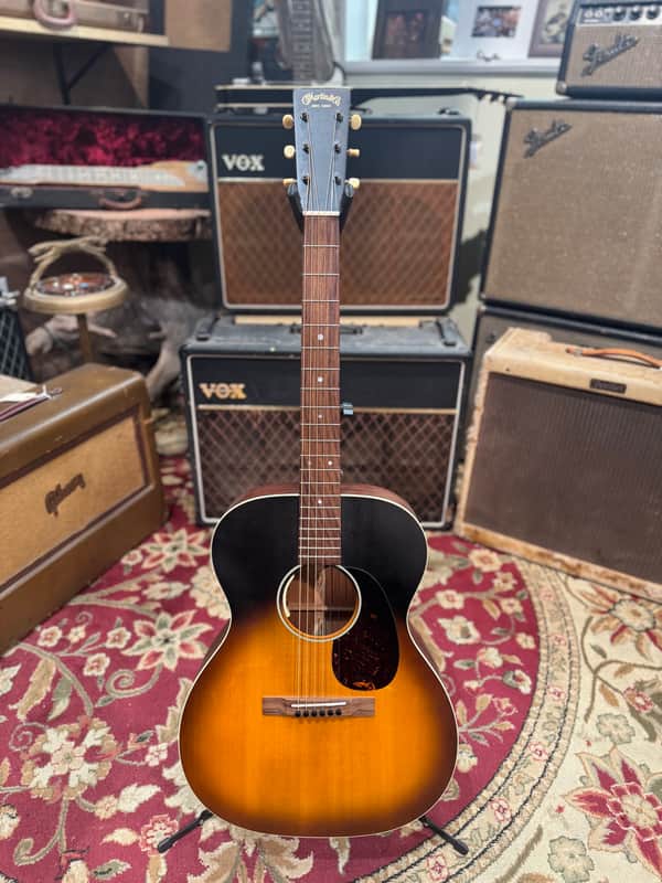 Martin 000-17 Whiskey Sunset