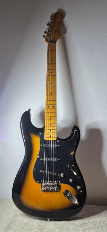 Upgraded Squier CV '50s Stratocaster 2018 - 2-Tone Sunburst image 1