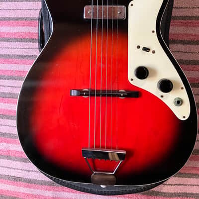1960's Harmony Holiday H-45 Stratotone Guitar w/Original Case image 7