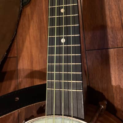 1928 La Pacifica Banjo ukulele hand painted octopus image 3