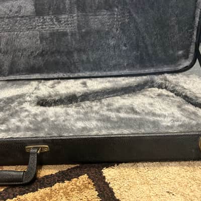 Vintage 2005 Ibanez Case for the RVX 220 Electric Guitar image 14
