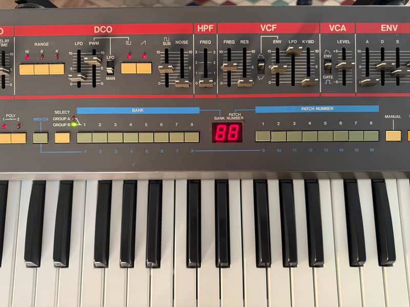 Roland Juno-106 Serviced image 1