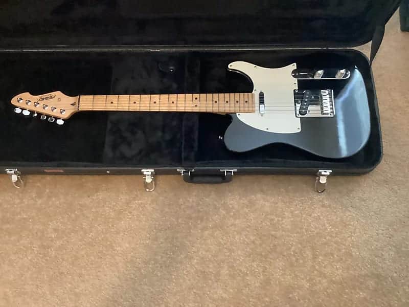 Peavey Reactor 1990's - Black image 1