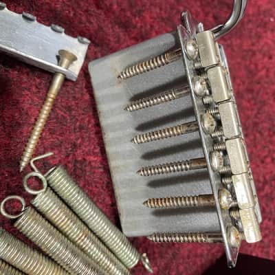 Fender Stratocaster Tremolo assembly Made In USA Pat Pend Saddles 009-4247-049 Relic image 5