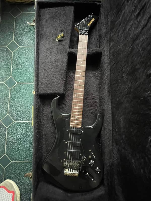 Kramer Pacer Deluxe 1984 - Black image 1