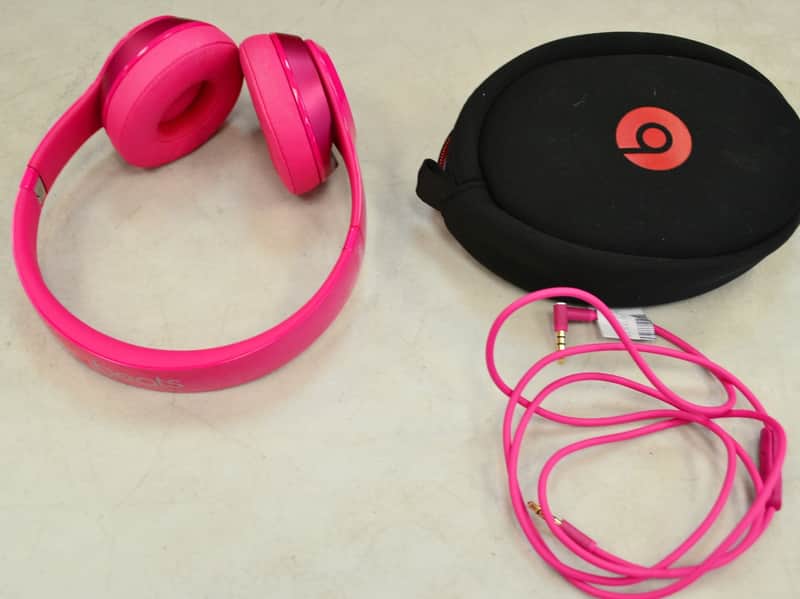 Beats Solo 2 Wired On-Ear Headphones (Pink) | Reverb
