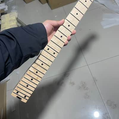1 floyd rose nut stainless steel 24frets flame Maple guitar neck 25.5 hole 10mm Lock nut Satin Wheel truss rods charvel image 8