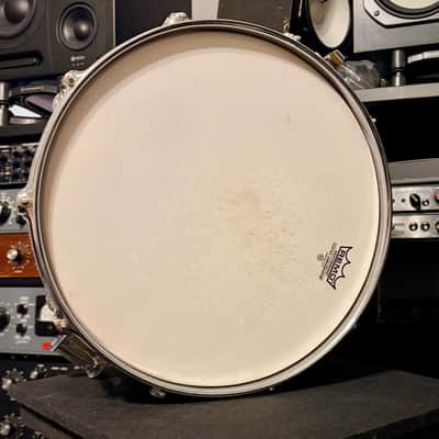 Rare Vintage CB700 6.5x14 Maple Free Floating Snare – Pearl Pedigree image 3