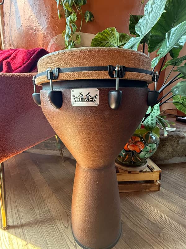 Remo Mondo Djembe Drum 14" - Earth image 1