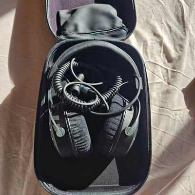 Beyerdynamic DT 1990 Pro Open Back Headphones - 250 Ohms 2016 - Present - Black image 5
