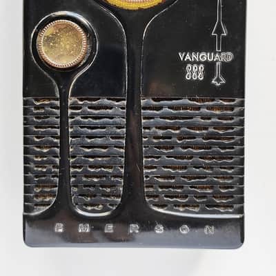 Vintage Emerson Vanguard 888 Transistor Radio - 1950s - Rare image 2