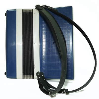 Weltmeister Cordal Accordion 80 Bass made in Germany, New Straps Soft Case for Gift, Vintage Keyboard Piano Accordian Musical Instrument, 2706 image 10