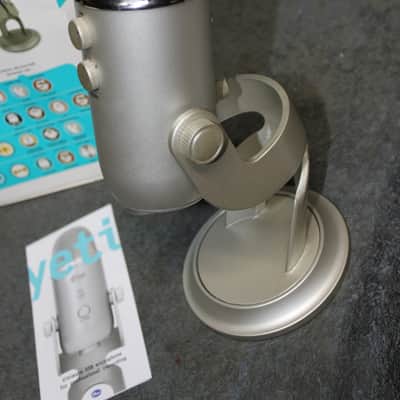 Yeti Blue/USB Mic with Stand and Box, Paperwork image 6