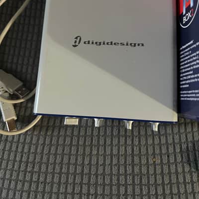 Immagine Digidesign MBox 2 Mini USB Audio Interface 2000s with pro tools Le usb for windows & Activation Code - 2