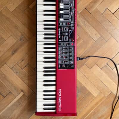 Nord Electro 5D SW73 Semi-Weighted 73-Key Digital Piano 2015 - 2018 - Red image 6