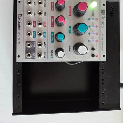 Mutable Instruments Clouds | Reverb UK