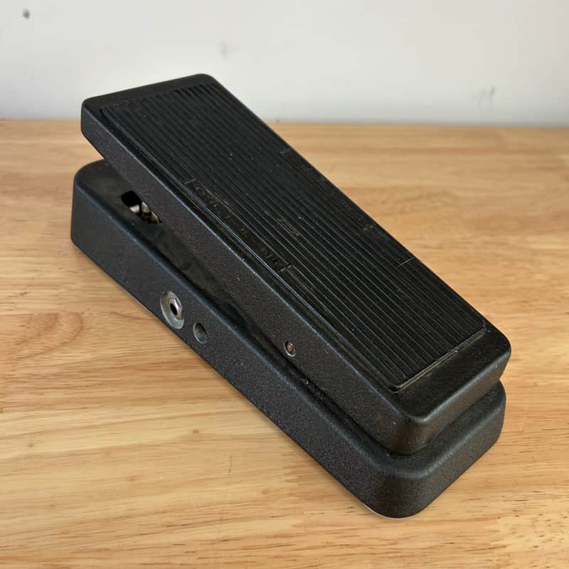 Dunlop GCB95 Cry Baby Standard Wah 1982 - Present - Black image 1