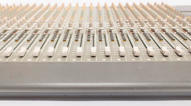 Tascam M-2524 24 Channel / 8 Bus Analog Multitrack Mixer Mixing