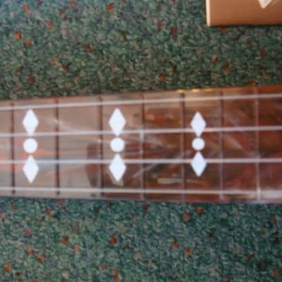 50s Flamingo Plastic Ukulele Set image 3