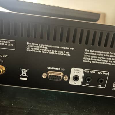 Rotel RCD-1570 - Black image 8