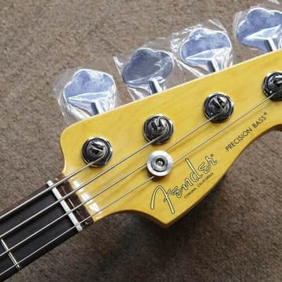 Fender American Professional II Precision Bass with Rosewood Fretboard 2020 - Present Dark Night image 5