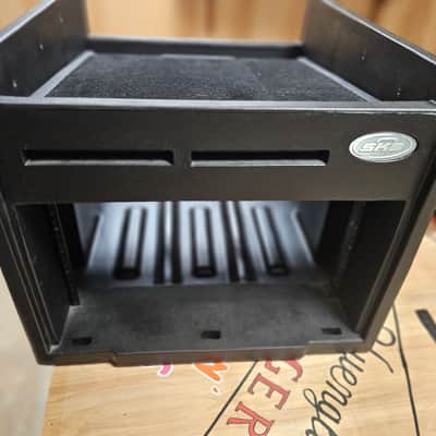SKB 19-1006V Mini Gig Rig Rack & Mixer Case Case 6u & Movable Mixer Bay image 8
