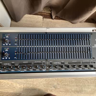 dbx 1231 Dual Channel 31-Band EQ 2010s Black image 5
