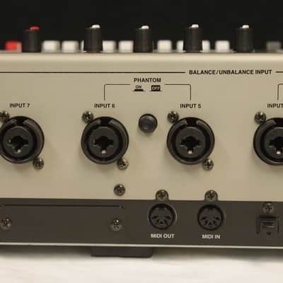 Zoom MRS-1608 Multitrack Recording Studio, 16 Track Digital