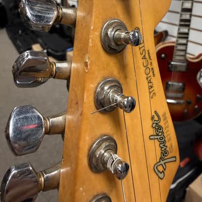 Fender Standard Stratocaster with S1 Tremolo with Maple Fretboard MIJ 1984 - 1987 - Brown Sunburst image 9