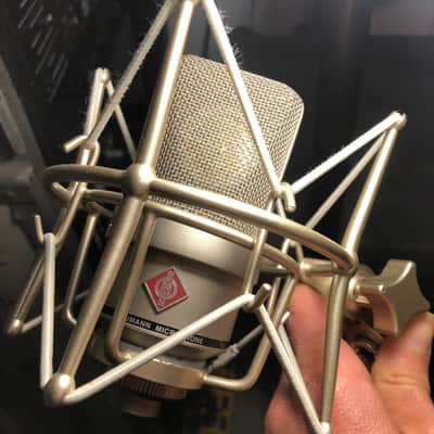 Neumann TLM 103 Large Diaphragm Cardioid Condenser Microphone image 8