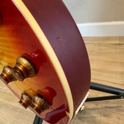 Epiphone Les Paul Traditional PRO-III Plus Limited Edition 2018 - Heritage Cherry Sunburst image 10