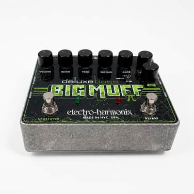 Electro-Harmonix Deluxe Bass Big Muff Pi Distortion / Sustainer 2012 - Present - Black / Green image 2