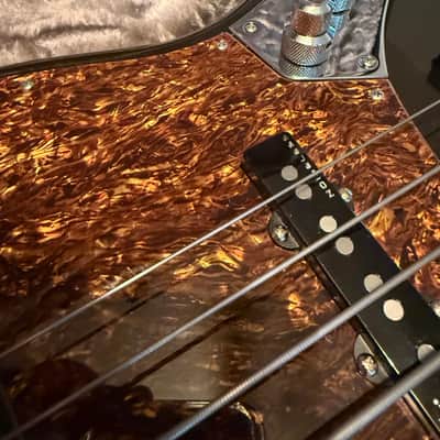 Fender American Ultra Jazz Bass with Maple Fretboard 2019 - Present - Texas Tea image 4