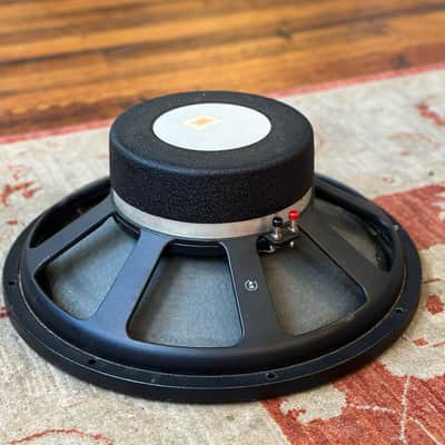 JBL LE15Aウーファ オリンパス Olympus パラゴン Paragon JBL LE15A 8Ω 250 Watt 15