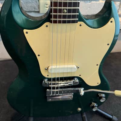 Gibson Melody Maker with Vibrola 1966 - 1970 - Pelham Blue image 10