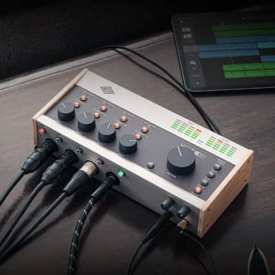 Universal Audio Volt 476P | 4-in/4-out USB 2.0 Audio/MIDI Interface. New with Full Warranty! image 1