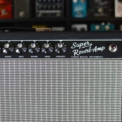 Fender '65 Super Reverb Reissue 45-Watt 4x10" Guitar Combo 2001 - Present - Black image 4