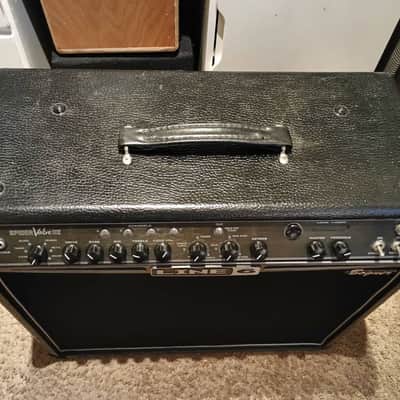 Line 6 Spider Valve 112 40-Watt 1x12" Digital Modeling Guitar Combo 2007 - 2009 - Black image 2