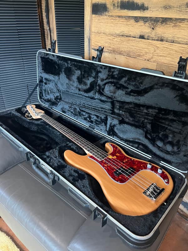 Custom P-Bass - Natural image 1