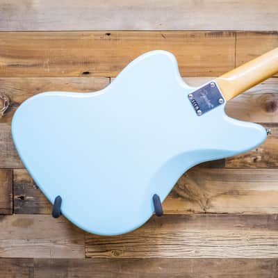 Squier FSR Classic Vibe '70s Jaguar Electric Guitar, Daphne Blue U283632 image 9