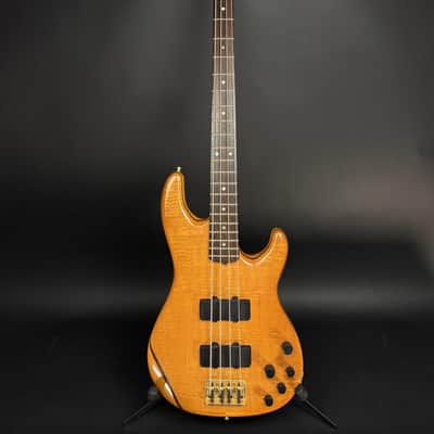 2001 Fender American Deluxe Zone Bass - Amber Bild 1