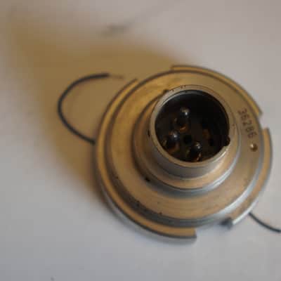Neumann U87 AI XLR3M Connection Socket Base No. 36286 OEM Mic Spare Part Genuine image 3