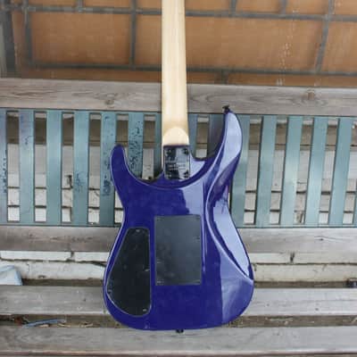 Jackson JS34Q DKA-M Dinky Archtop with Maple Fretboard (Translucent Blue) image 9