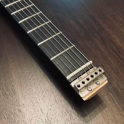 Rocca 1 Headless Guitar -  Special Edition with Tremolo image 4