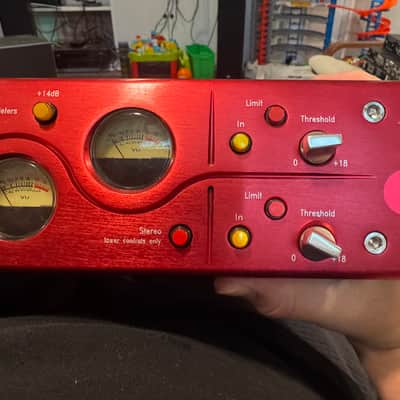 Focusrite Red 3 Dual Compressor / Limiter 2000s image 6