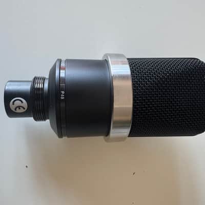 Neumann TLM 102 with Shockmount  Matte Black image 4