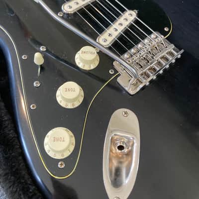 LEFTY Strat, Fender Custom Shop flame maple bound neck, CuNiFe pick ups, MJT image 3