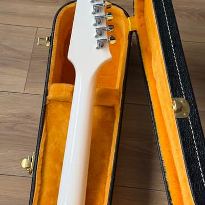 SIGNED ✍️Gibson Custom Shop White Limo Dave Grohl DG-335 Alpine White SIGNED✍️ BY DAVE GROHL 50 PIECES WORLDWIDE RARE Foo Fighters (VIDEO) image 15